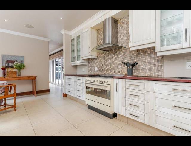 4 BEDROOM HOUSE FOR SALE IN BEDFORDVIEW